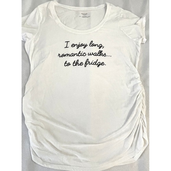 "I enjoy romantic walks... to the fridge." Womans Motherhood Maternity Size LG - Picture 4 of 9